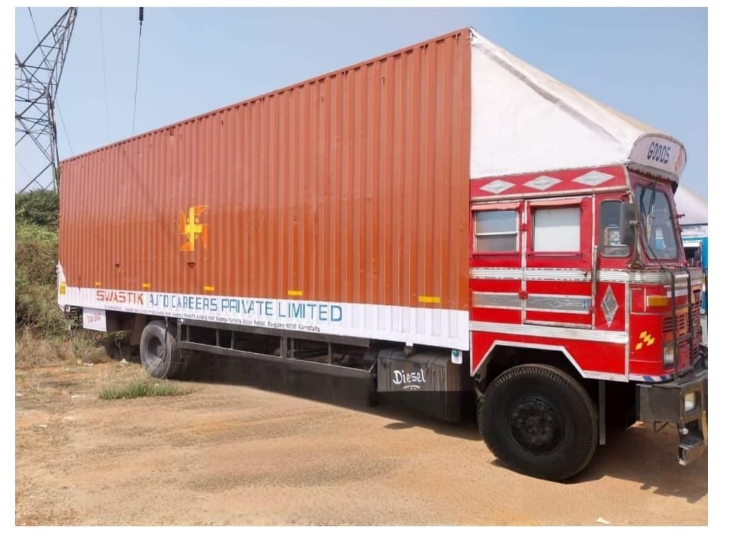 32 FT (SXL) Truck Transportation